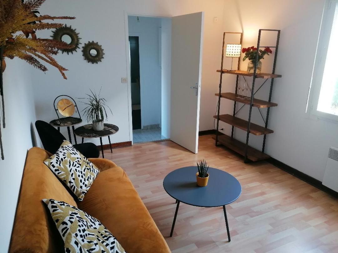 Studio "Douceur Angevine" Hotel Saint-Jean-des-Mauvrets Esterno foto